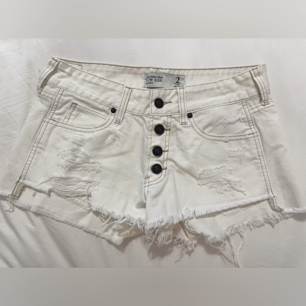 NWOT Abercrombie Low Rise, Distressed White Demin Shorts